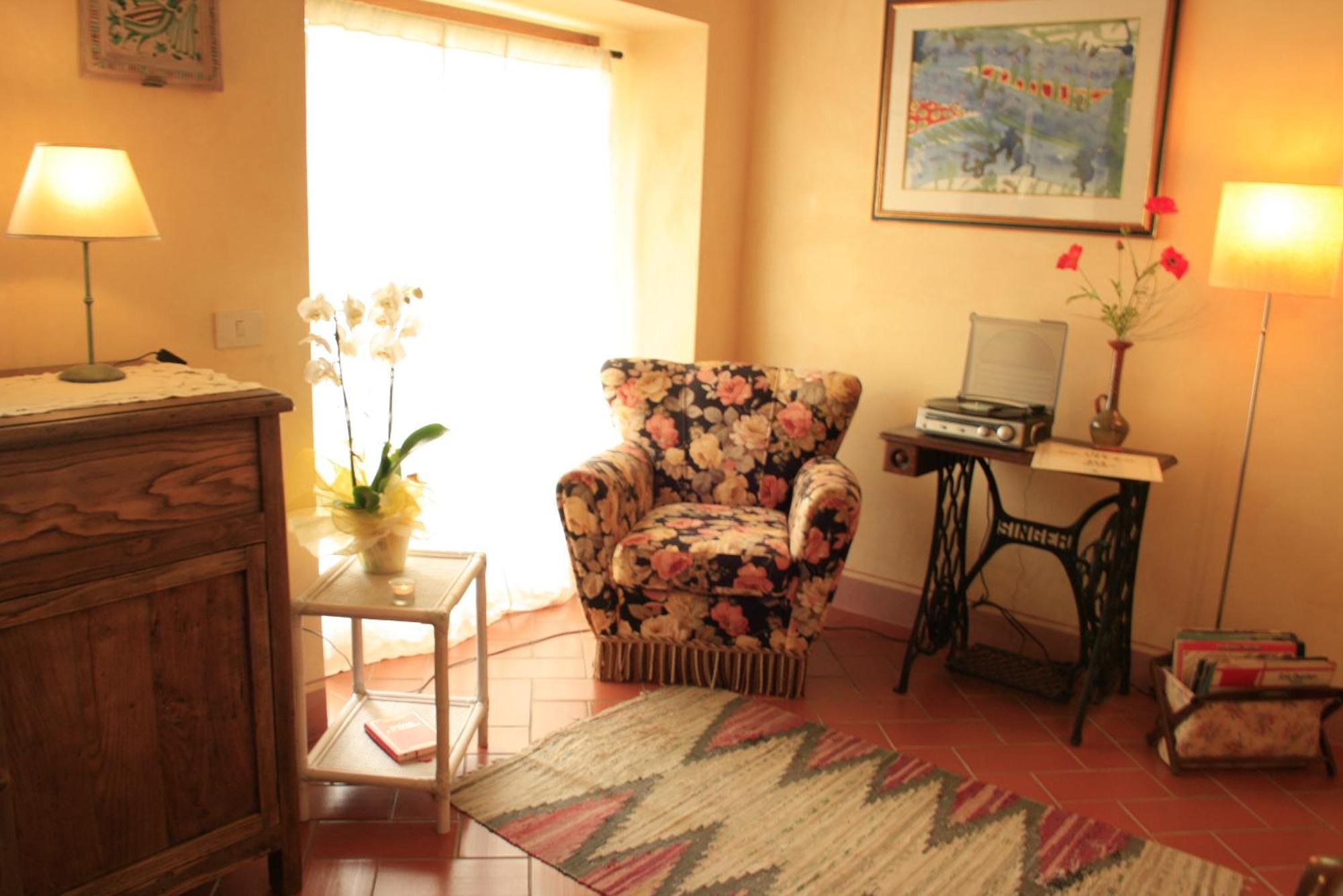 Le Rogheta Villa Campiglia dʼOrcia Eksteriør billede