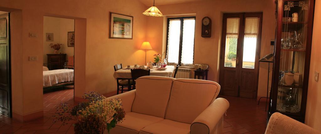 Le Rogheta Villa Campiglia dʼOrcia Eksteriør billede