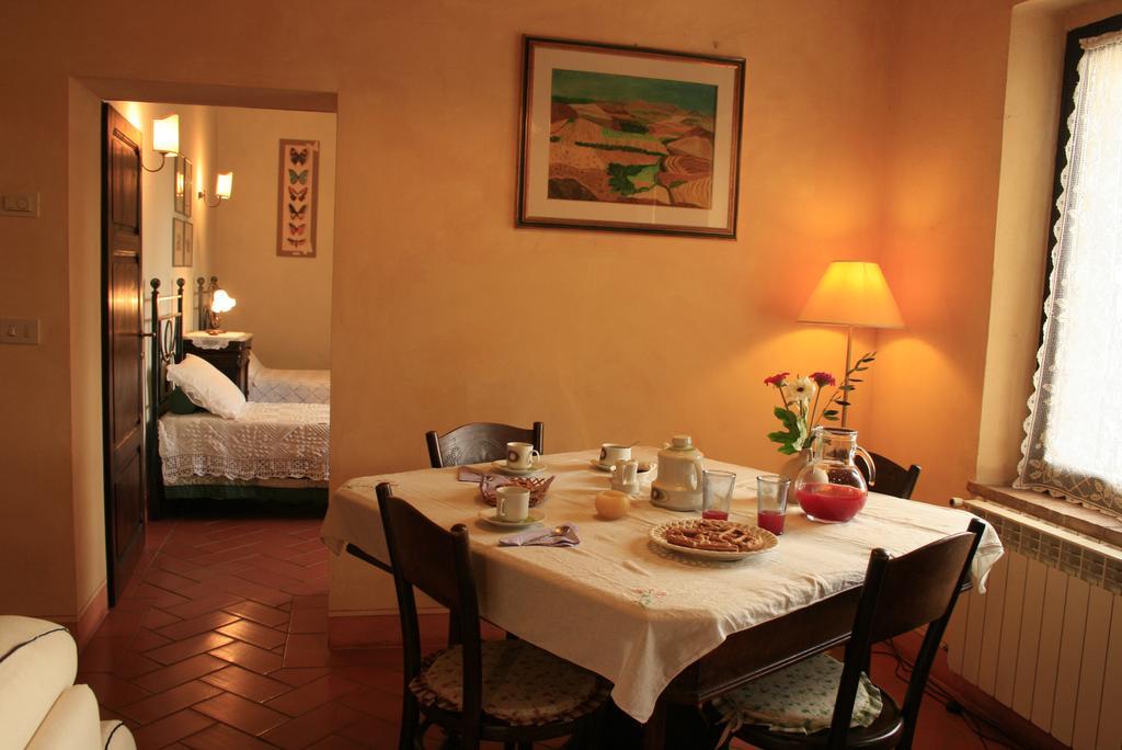 Le Rogheta Villa Campiglia dʼOrcia Eksteriør billede